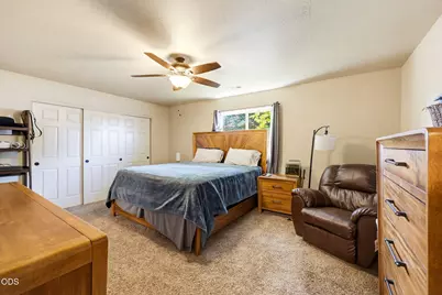 8292 29th, White City, OR 97503 - Photo 24