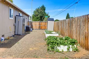8292 29th, White City, OR 97503 - Photo 38