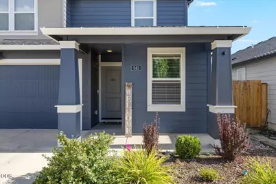541 Black Bear Drive, Medford, OR 97501 - Photo 4