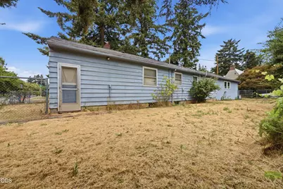 1772 SE 135th Avenue, Portland, OR 97233 - Photo 30