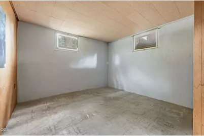 1772 SE 135th Avenue, Portland, OR 97233 - Photo 22