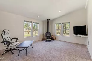 52555 Railroad St, La Pine, OR 97739 - Photo 10