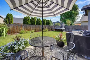 630 Woodlark Dr, Medford, OR 97501 - Photo 30
