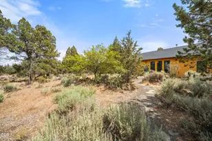 22945 Timland Ln, Bend, OR 97702 - Photo 6