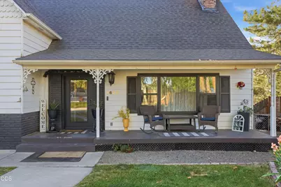 1635 SW Parkway Drive, Redmond, OR 97756 - Photo 4