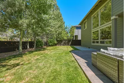 20106 Stonegate Drive, Bend, OR 97702 - Photo 54