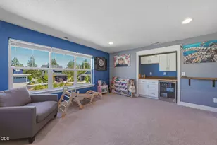 61003 SE Crane Peak Ct, Bend, OR 97702 - Photo 28