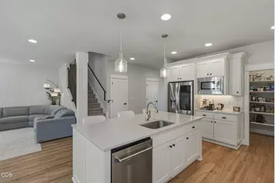 61003 SE Crane Peak Court, Bend, OR 97702 - Photo 6