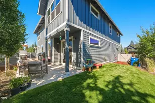 61003 SE Crane Peak Ct, Bend, OR 97702 - Photo 38