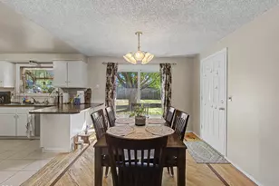 4414 Meadows Dr, Klamath Falls, OR 97603 - Photo 8