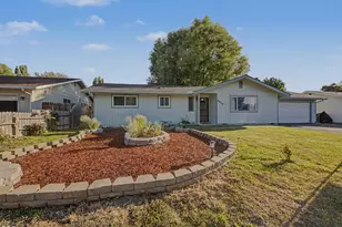 4414 Meadows Dr, Klamath Falls, OR 97603 - Photo 1