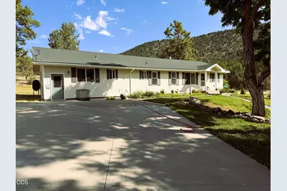 24980 Owens Lane, Klamath Falls, OR 97603 - Photo 2