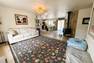24980 Owens Ln, Klamath Falls, OR 97603 - Photo 34