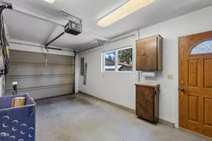 19572 Apache Rd, Bend, OR 97702 - Photo 44