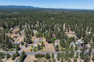 19572 Apache Rd, Bend, OR 97702 - Photo 2