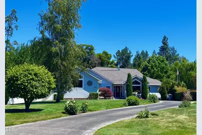 1207 SW Ironwood Drive, Grants Pass, OR 97526 - Photo 1