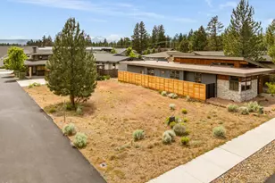 283 W Heising Dr, Sisters, OR 97759 - Photo 1