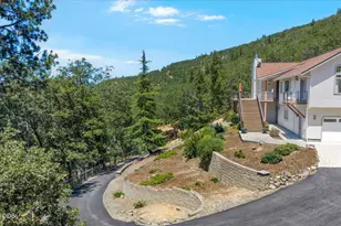 3729 Old Hwy 99 S, Ashland, OR 97520 - Photo 4