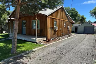 311 NW Bridge St, John Day, OR 97845 - Photo 2