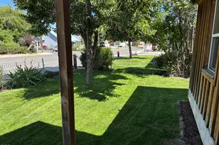 311 NW Bridge St, John Day, OR 97845 - Photo 4