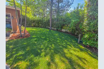 3015 Lone Pine Road, Medford, OR 97504 - Photo 2