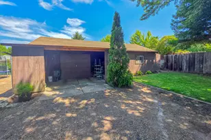 3015 Lone Pine Rd, Medford, OR 97504 - Photo 28
