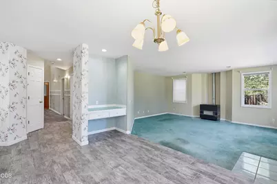 2034 NE Bluebird Court NE, Bend, OR 97701 - Photo 10