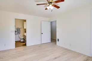 2466 SW 26th St, Redmond, OR 97756 - Photo 16
