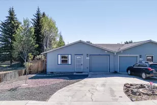2466 SW 26th St, Redmond, OR 97756 - Photo 2