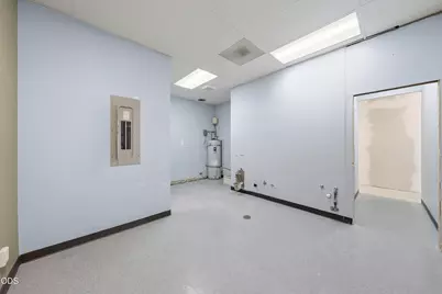 1205 Plaza Boulevard #C, Central Point, OR 97502 - Photo 12