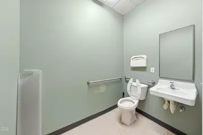 1205 Plaza Boulevard #C, Central Point, OR 97502 - Photo 18