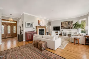 651 Holton Rd, Talent, OR 97540 - Photo 14