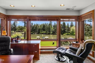 56680 Lunar Dr, Bend, OR 97707 - Photo 4