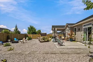 4594 SW Volcano View Way, Redmond, OR 97756 - Photo 36