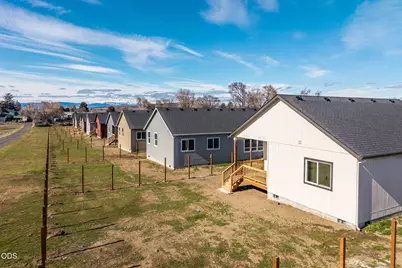 0 SW 6th Street #4, 5, 6, Metolius, OR 97741 - Photo 20
