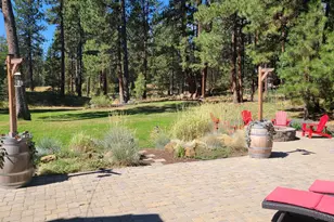 54937 Forest Ln, Bend, OR 97707 - Photo 14