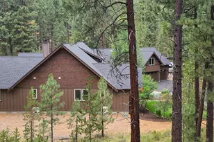54937 Forest Ln, Bend, OR 97707 - Photo 12