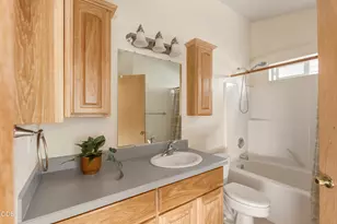1128 SW Rimrock Way, Redmond, OR 97756 - Photo 22