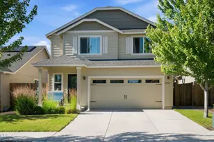 21184 Darnel Ave, Bend, OR 97702 - Photo 2