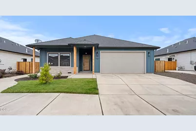 961 Arrowhead Trail, Eagle Point, OR 97524 - Photo 1
