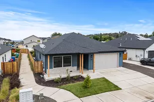 961 Arrowhead Trail, Eagle Point, OR 97524 - Photo 38