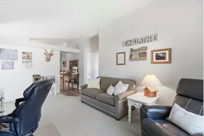 129 N Wheeler Loop, Sisters, OR 97759 - Photo 16