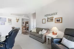 129 N Wheeler Loop, Sisters, OR 97759 - Photo 16