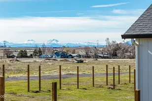 0 SW 6th St, Metolius, OR 97741 - Photo 12