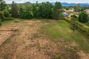 1740 Southgate Way, Grants Pass, OR 97527 - Photo 44