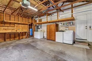 1740 Southgate Way, Grants Pass, OR 97527 - Photo 28
