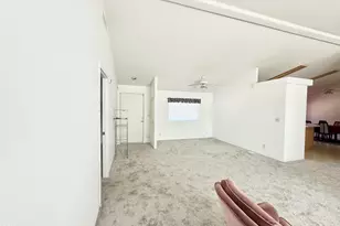 2718 Corvallis St, Klamath Falls, OR 97601 - Photo 6