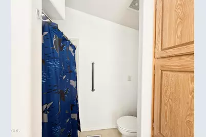 2718 Corvallis Street, Klamath Falls, OR 97601 - Photo 22