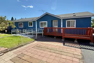 2718 Corvallis St, Klamath Falls, OR 97601 - Photo 2