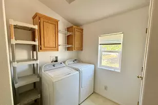 2718 Corvallis St, Klamath Falls, OR 97601 - Photo 30